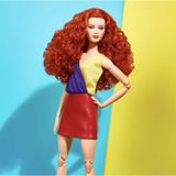 Mattel Barbie Looks vörös hajjal HJW80