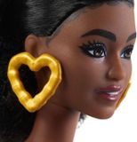 Mattel Barbie göndör fekete hajjal