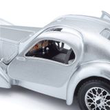 Bburago autó 1:24 Bugatti Atlantic ezüst